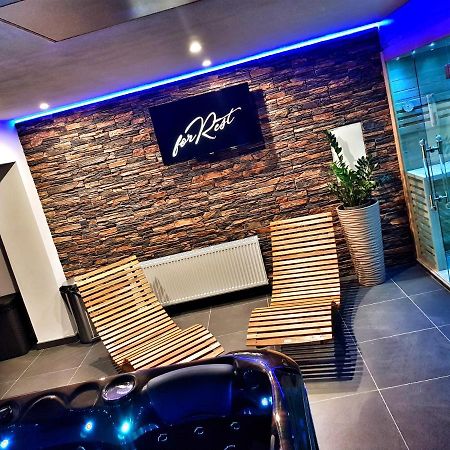 Forrest Hotel Chomutov Kültér fotó