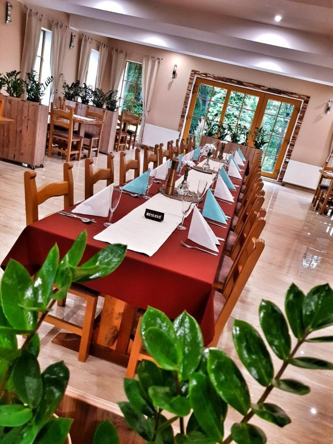Forrest Hotel Chomutov Kültér fotó