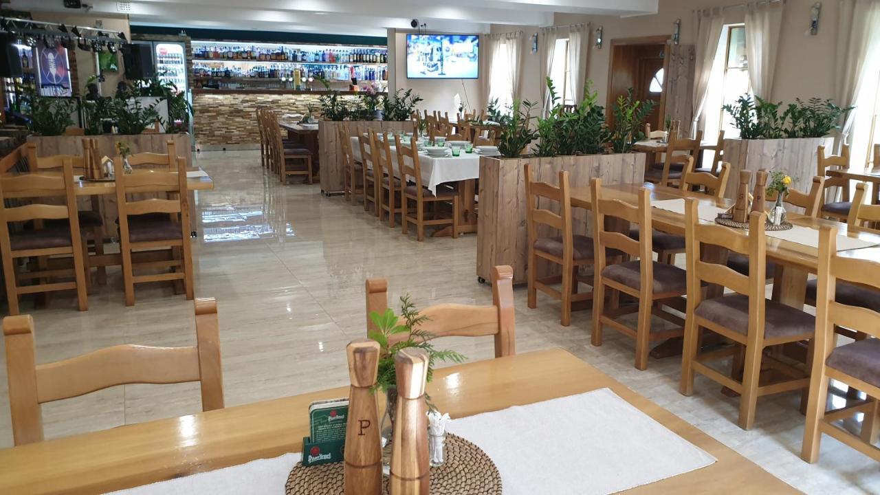 Forrest Hotel Chomutov Kültér fotó