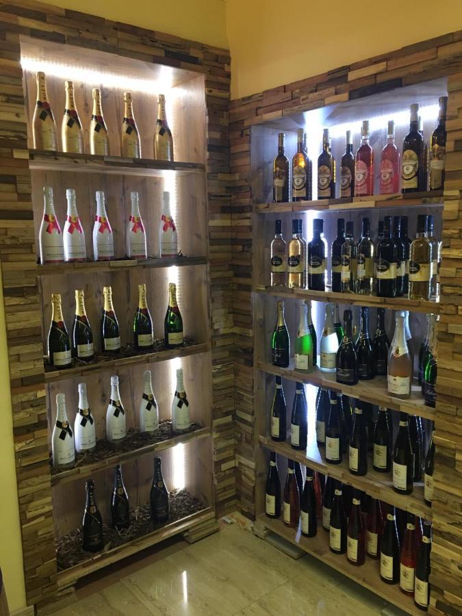 Forrest Hotel Chomutov Kültér fotó