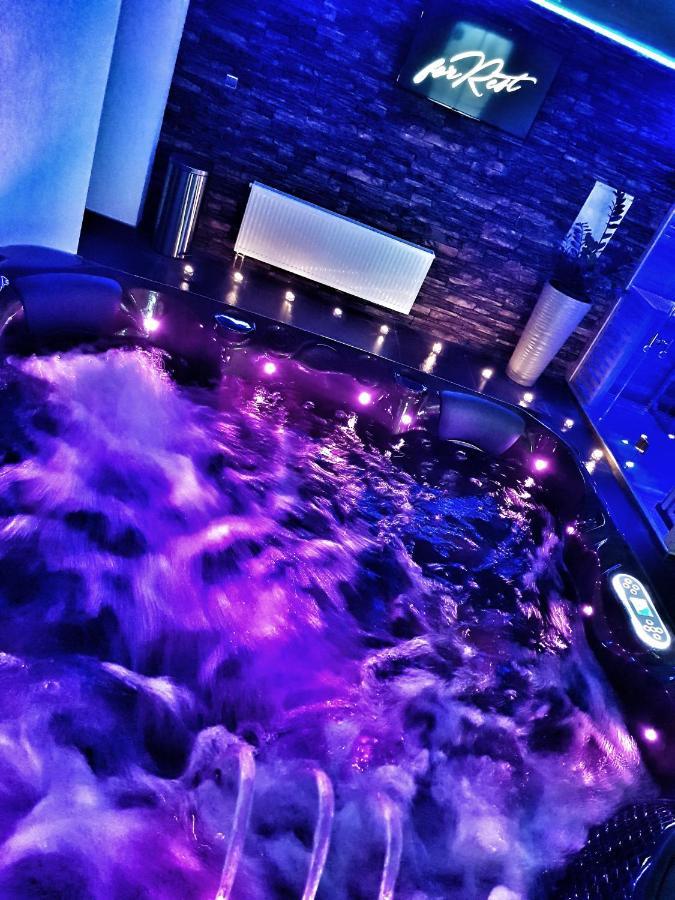 Forrest Hotel Chomutov Kültér fotó