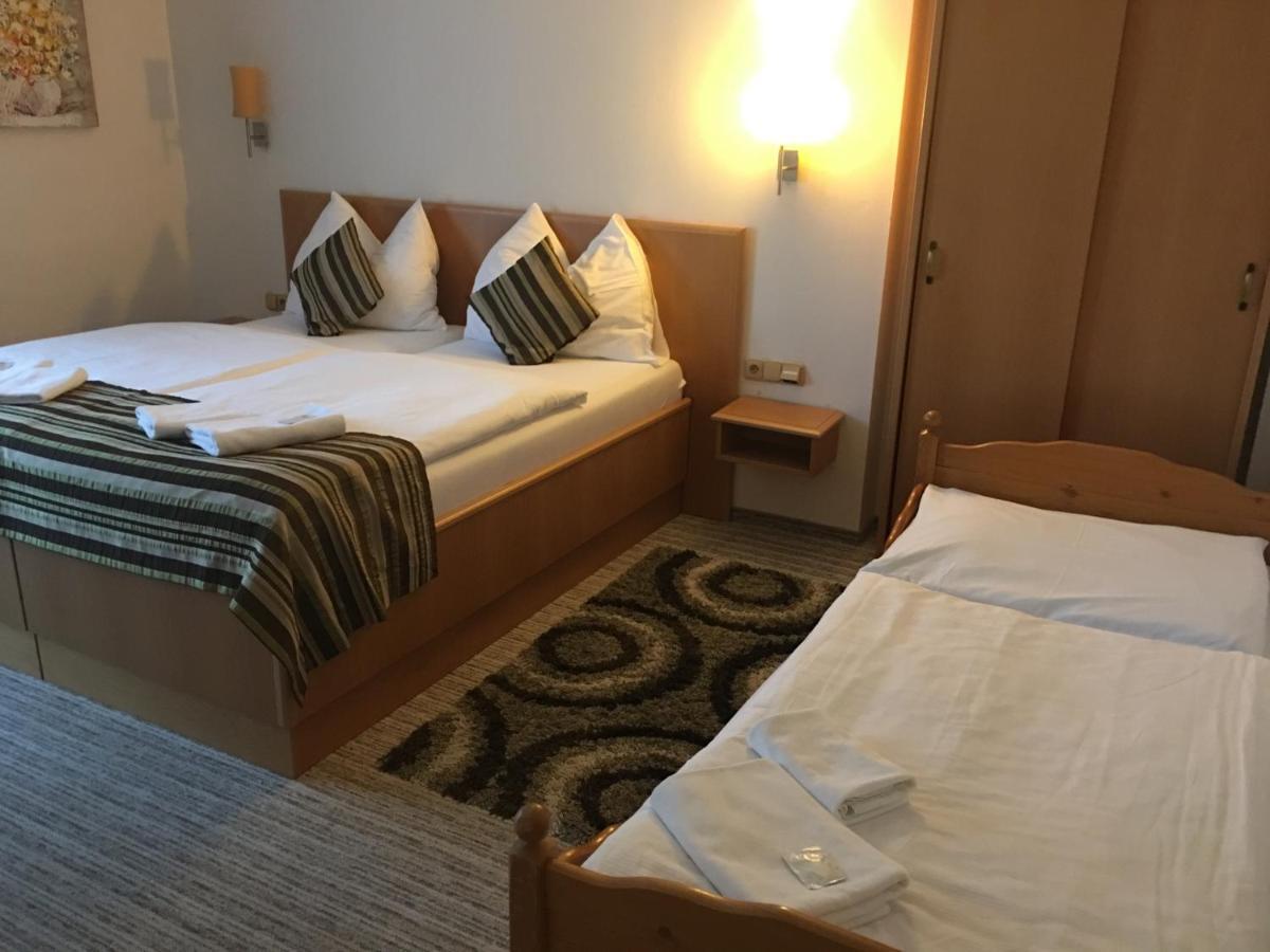 Forrest Hotel Chomutov Kültér fotó